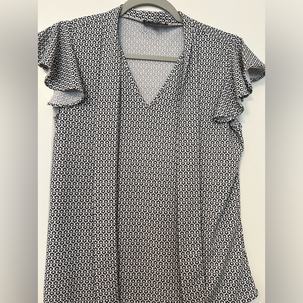 Adrianna Papell work top
